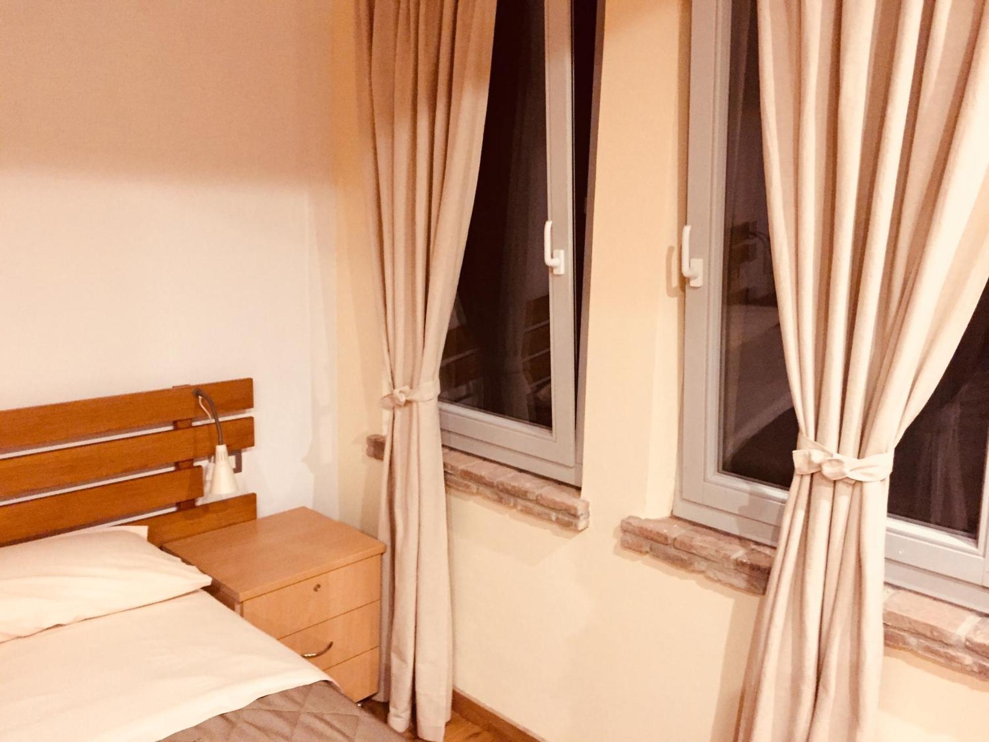 Parma Country Room Montechiarugolo Luaran gambar